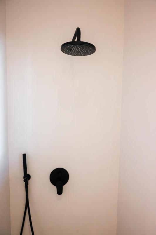 Apartment with Balcony image 4