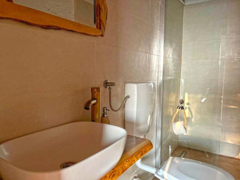 One-Bedroom Holiday Home image 4