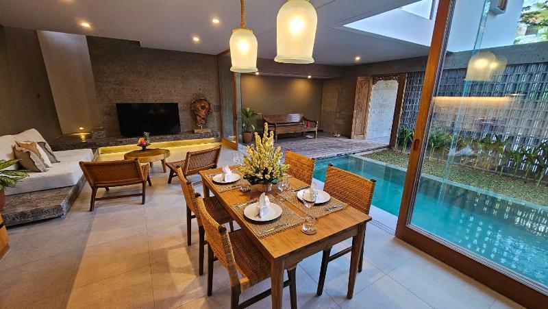 Pulang Villas Private Pool Pererenan - image 24