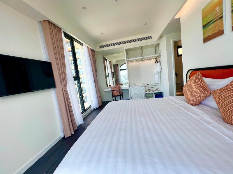 Skyline Hillside Apartment Phu Quoc - image 38