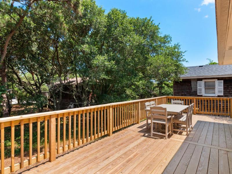 6023 - Jo's Place - image 2