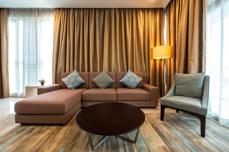 Spacious 3BR Somerset Suite in Puteri Harbour - image 12