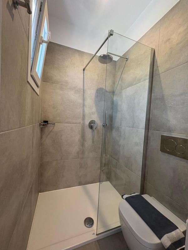 Standard Single Room with Sea View image 3