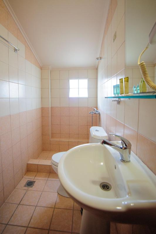 Triple Room image 4
