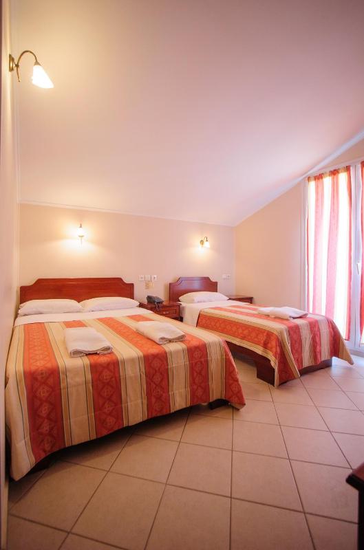 Triple Room image 1