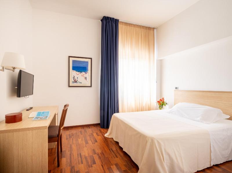 Standard Single Room image 1
