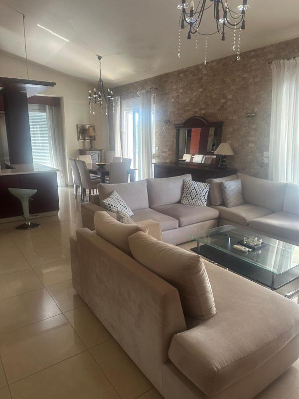 Superior Apartment image 1