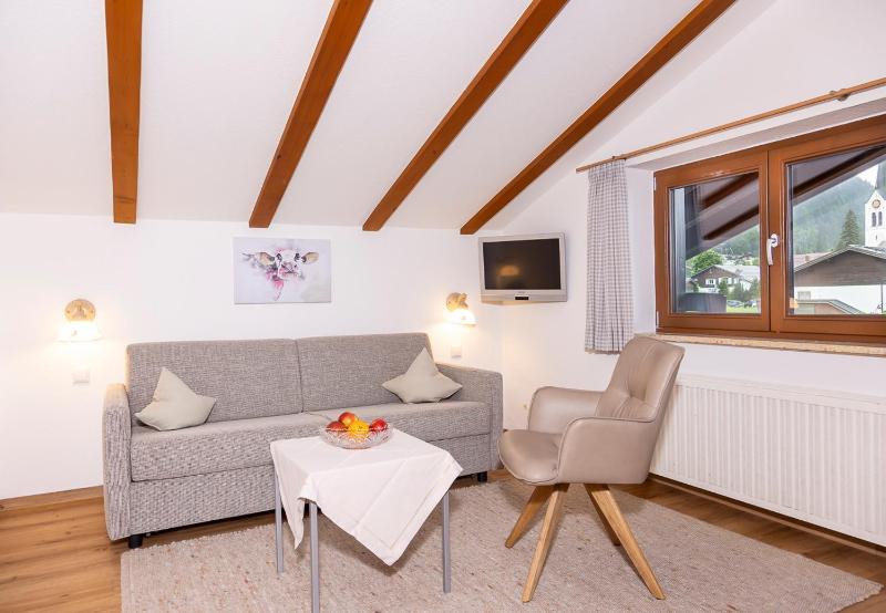 One-Bedroom Apartment with Balcony B image 1