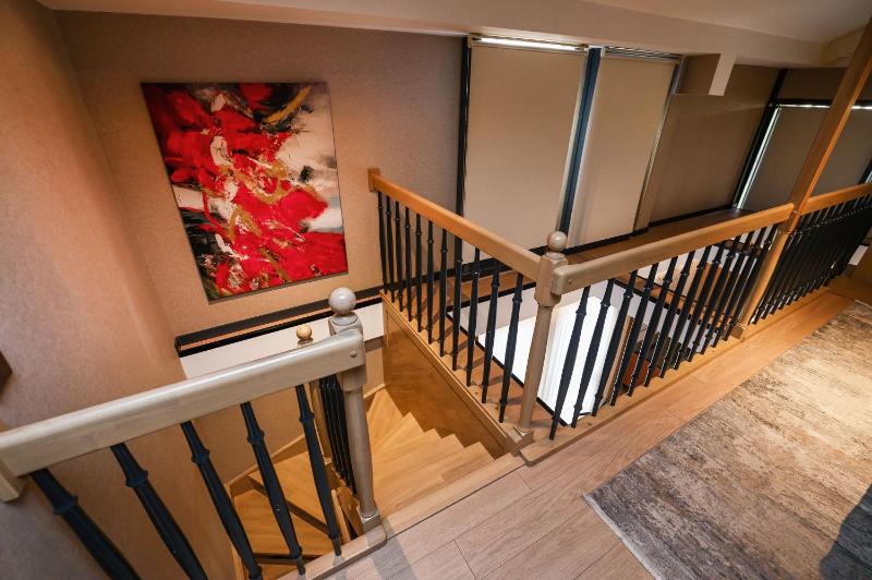 Superior Penthouse Room image 3