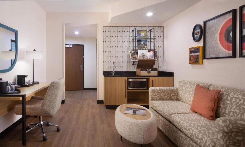 Hampton Inn by Hilton Tampa Fairgrounds Casino - image 35