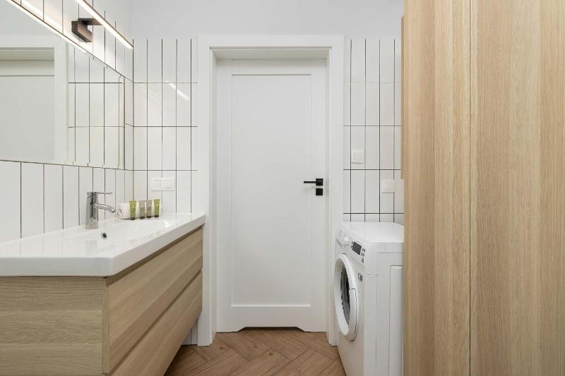 Rewal Cozy Apartment with Parking Gym Spa & Pool close to the Beach by Noclegi Renters - image 4