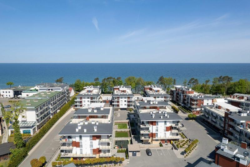 Rewal Cozy Apartment with Parking Gym Spa & Pool close to the Beach by Noclegi Renters - image 21