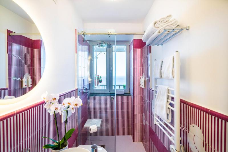 Estate4home - Casa Fifi - image 32