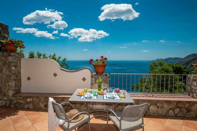 Estate4home - Casa Fifi - image 11