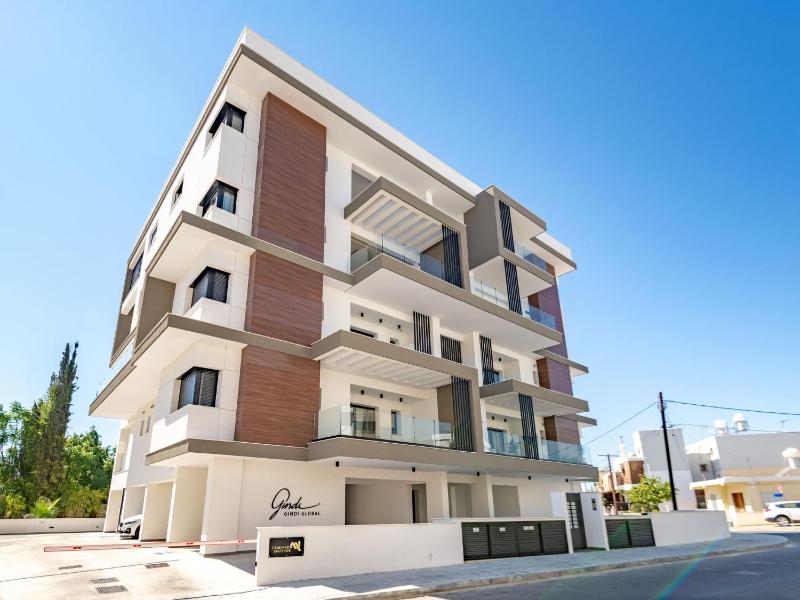 Sanders Breeze Limassol - image 4