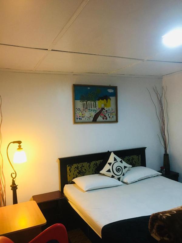 Methmi Rest - image 2