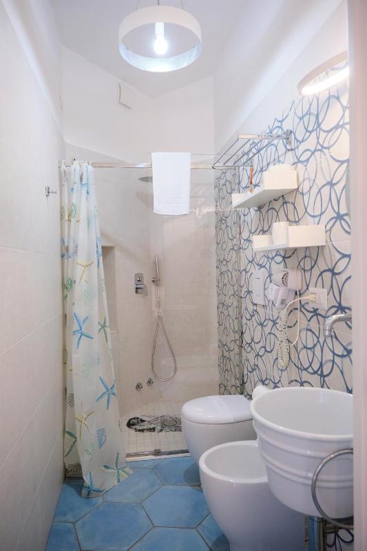 King Room with Sea View image 4