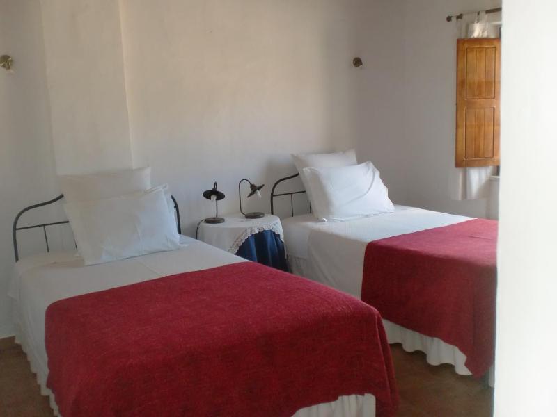 Double Room image 4