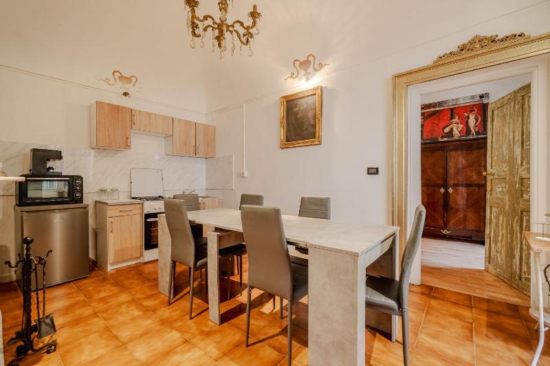 GuestHost - Piazza Vittorio Veneto Elegant Flat - image 15