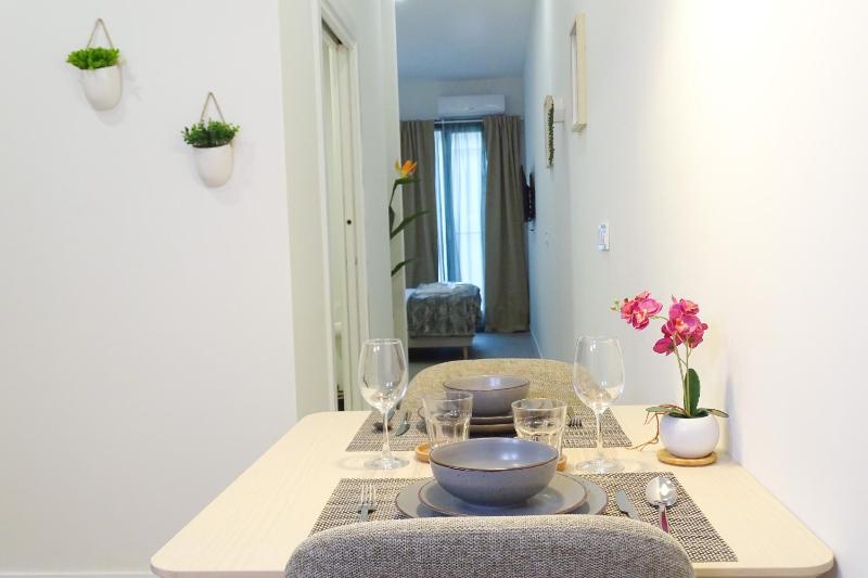 Loft Valencia PTZ - Between Arts Roig Arena & Ruzafa Street Suites - Private Entry - image 10