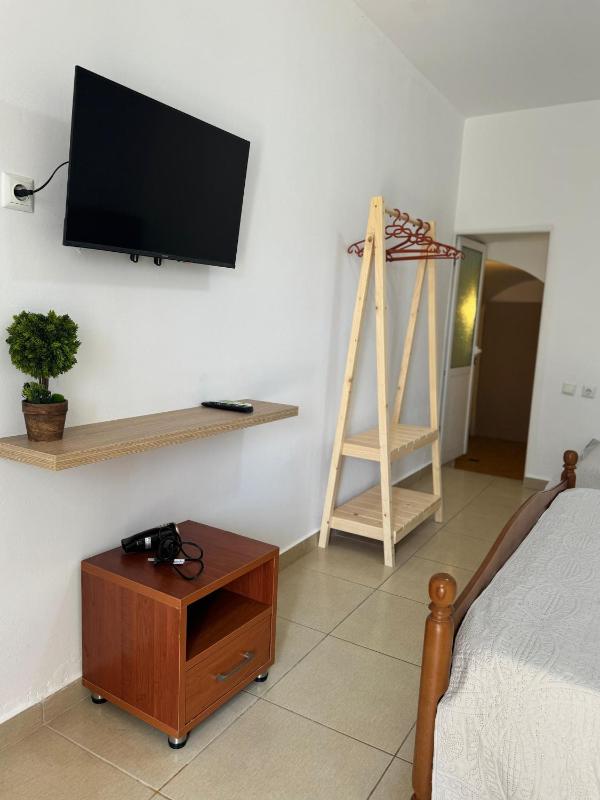 Qirjako's Rooms - image 7