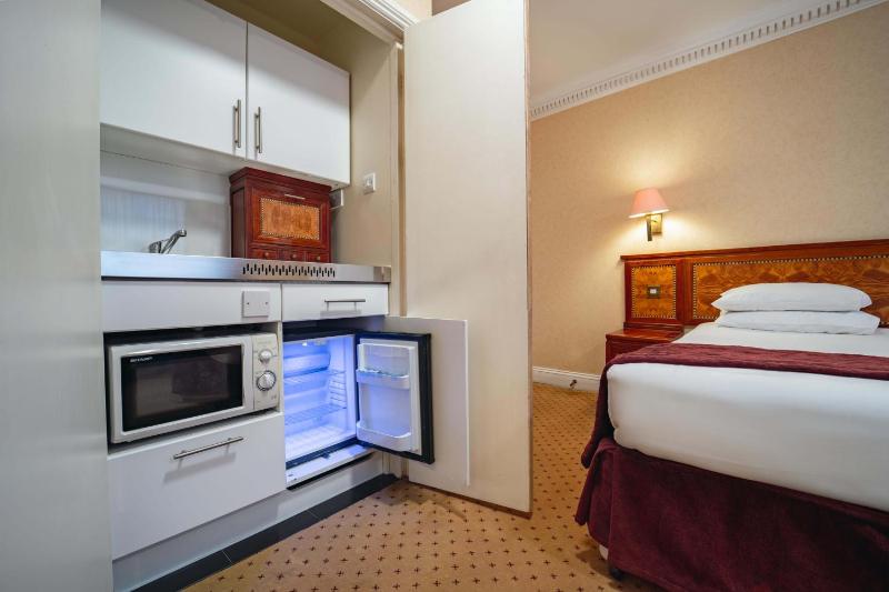 Single Room image 1