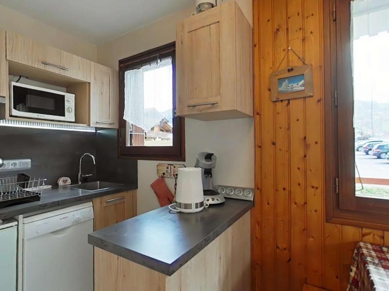 Studio cabine 4 pers. proche patinoire et pistes parking ménage inclus navette à proximité - FR-1-241-157 - image 11