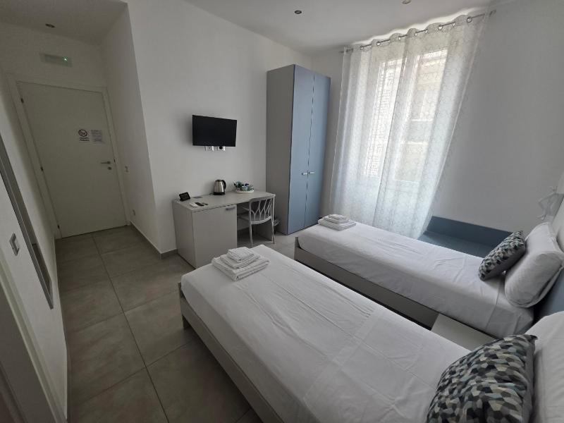 Candy's dream rooms - image 12