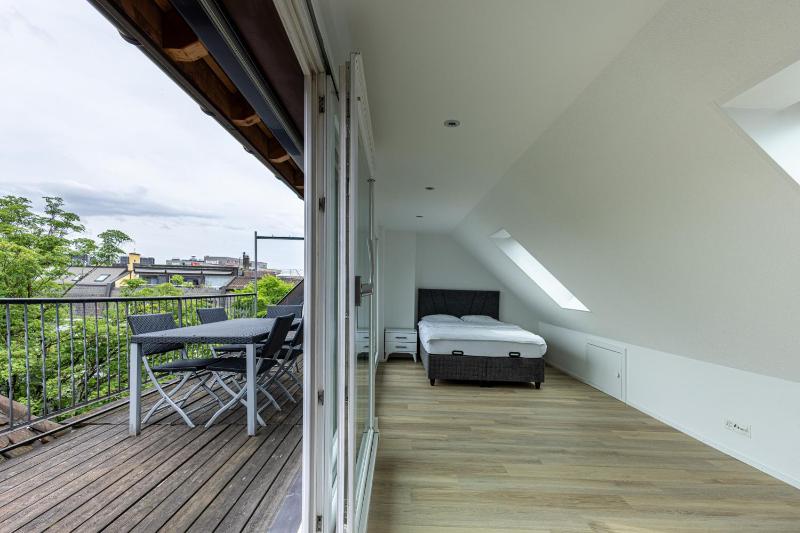 Luxury Apartments by Livingdowntown - image 7