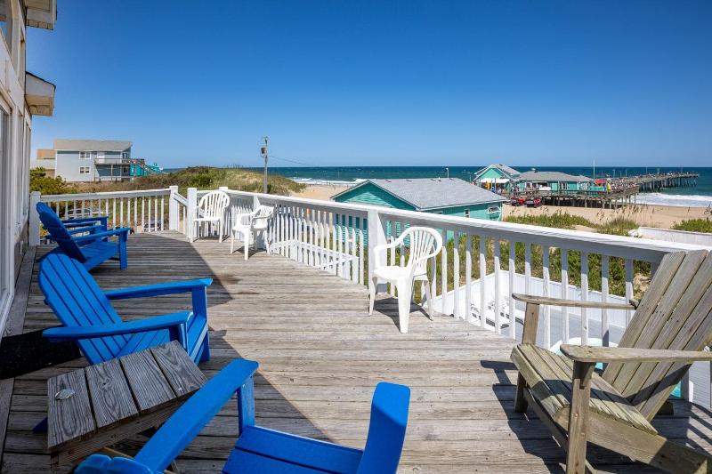 Nags Head Oceanfront Private Beach Access & Pool - image 11