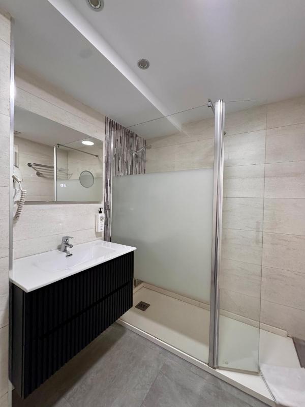 Color Suites Alicante - image 29