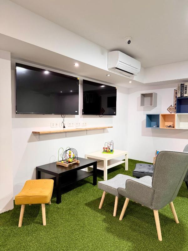 Color Suites Alicante - image 32