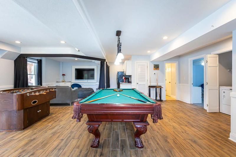 Whalehead Adventure With Ocean Views Pool Spa - image 29