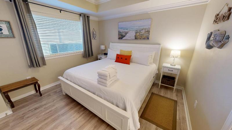 Destin West Gulfside 611 - image 17