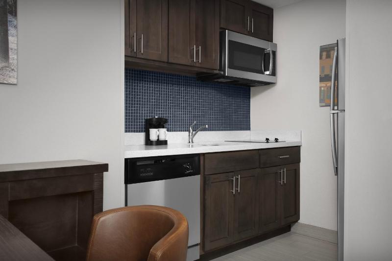 King Studio Suite - Non-Smoking image 4