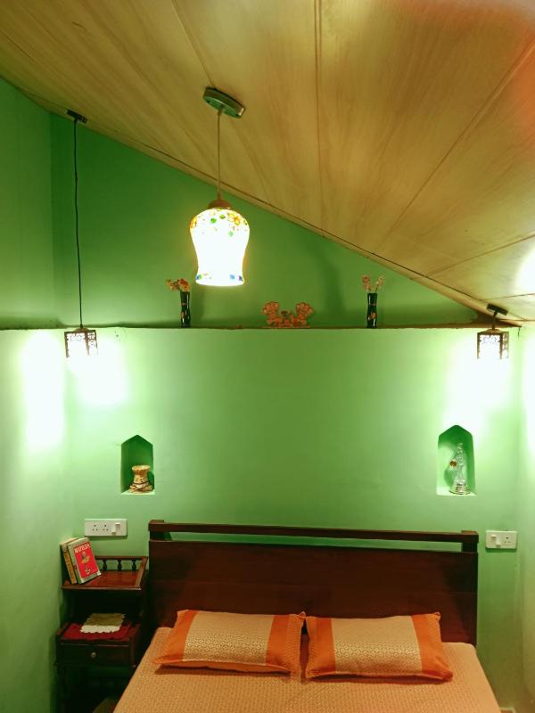 Landour Chalet Mussoorie Cozy and Aesthetic Kothri Homestays - image 50