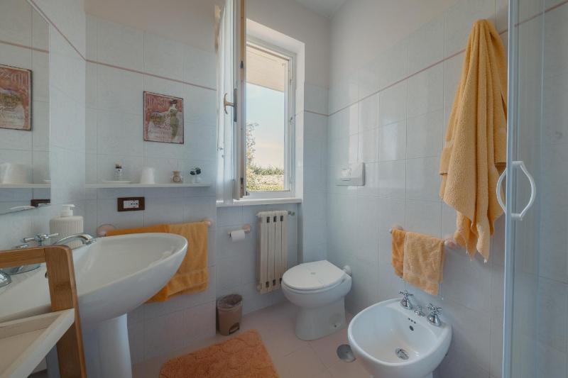 Standard Double Room with Fan image 2