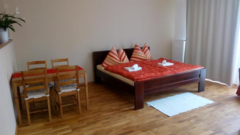 Comfort Quadruple Room image 3
