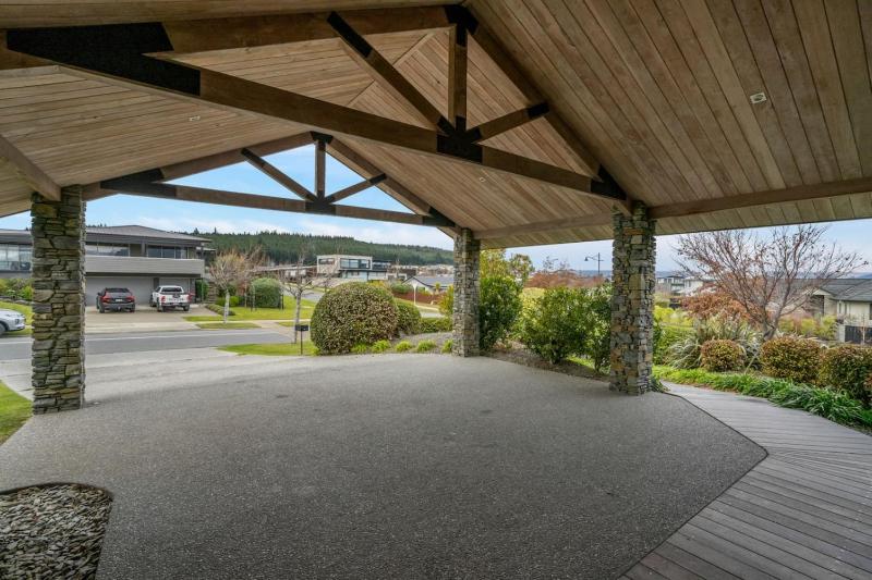 Infinity Outlook | Views Fireplace & BBQ - image 18