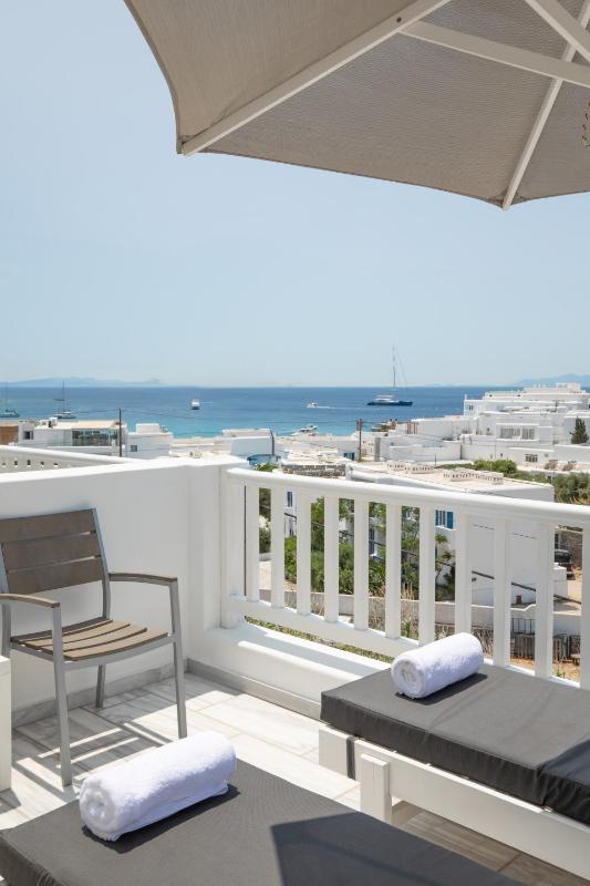 Double or Twin Room with Side Sea View image 1