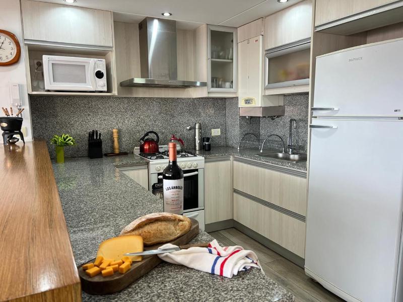 Departamento de Categoría a 50mt de Playa La Perla - image 12