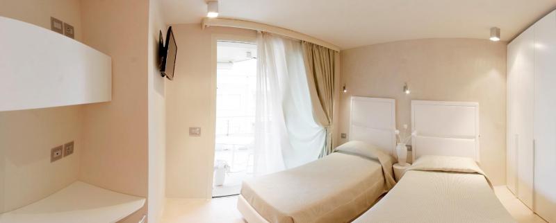 Suite & Spa Mirabel - image 50