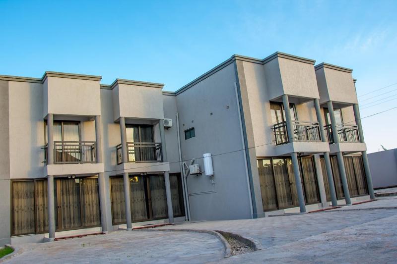 Emmanuel Apartments - image 1