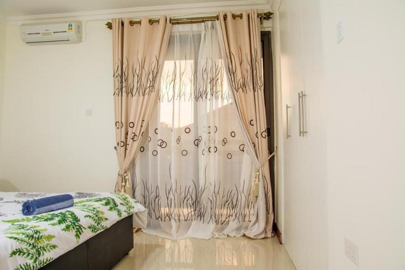 Emmanuel Apartments - image 12