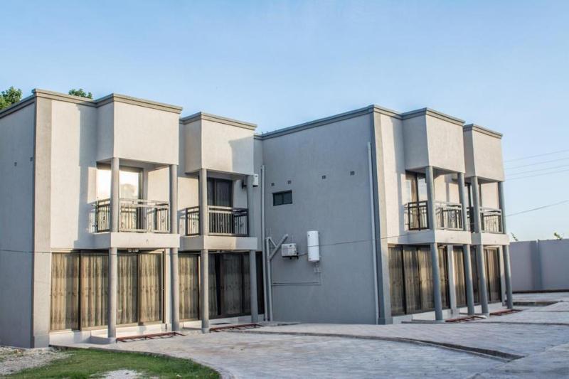 Emmanuel Apartments - image 13