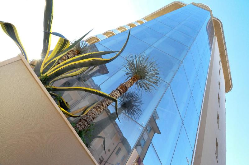 Suite & Spa Mirabel - image 14