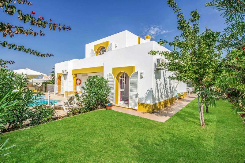 Villa Arines - image 3
