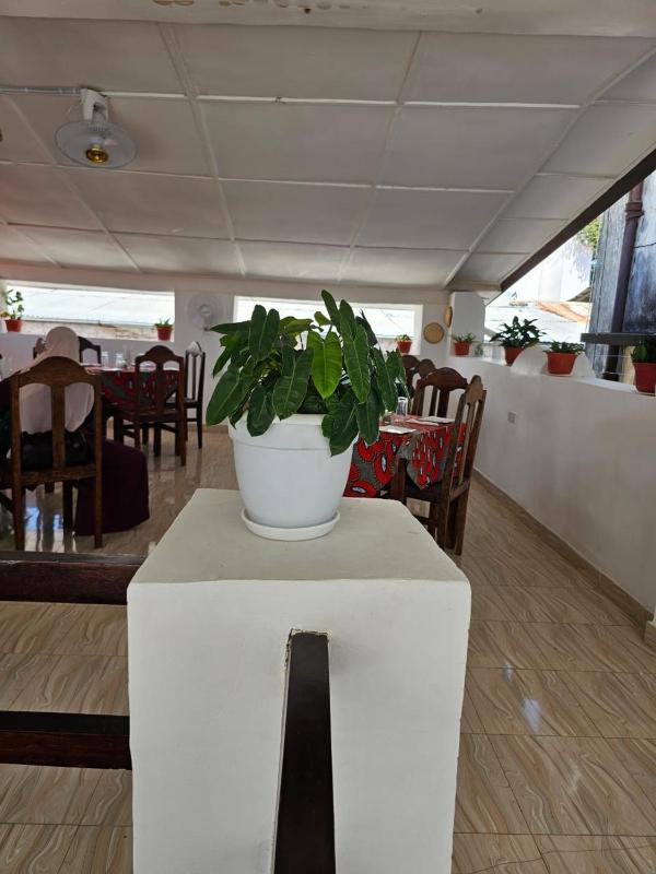 Vivi Cafe B&B - image 12