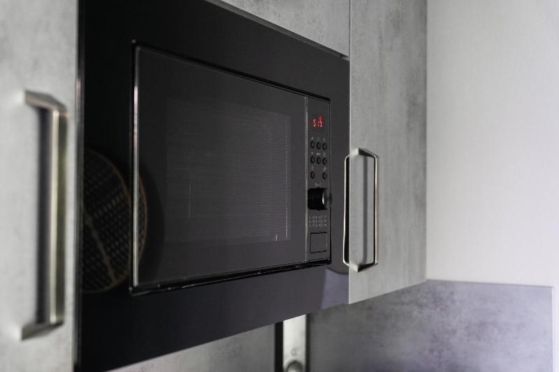 Studio Apartment image 4