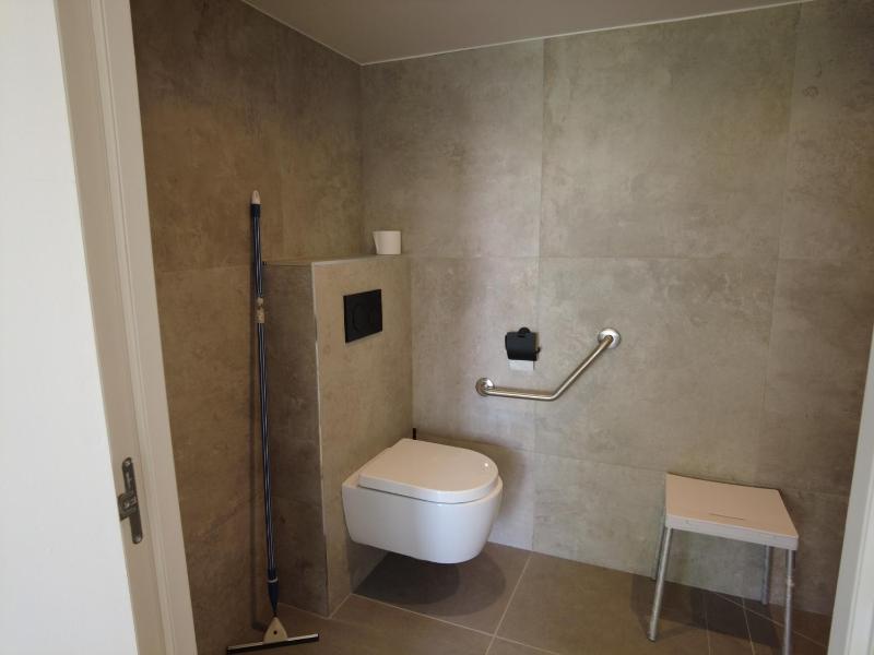 Accessible Room - 1 Double Bed image 2
